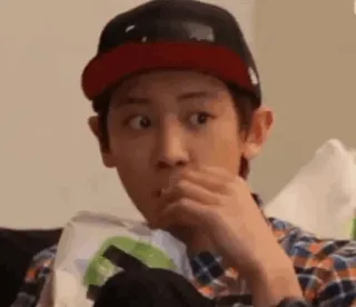 🌻 9d01c52e camilan, makanan, lucu, orang, makan whatsapp sticker