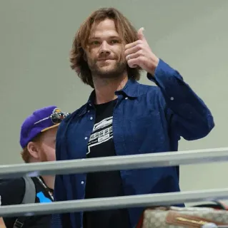 👍 a56b5390 người, giơ ngón tay cái, thường ngày, đàn ông, hội nghị telegram sticker