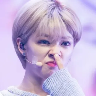 🤥 acb336f7 woman, finger, disrespectful, gesture, face, person telegram sticker