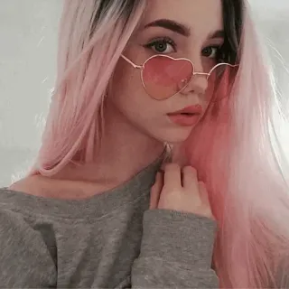 🥨 50ddbf31 女人, 女孩, 粉色头发, 心形太阳镜, 肖像 whatsapp sticker