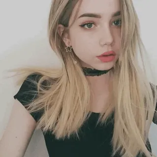 🦉 54096135 女人, 肖像, 金发, 化妆, 女孩 whatsapp sticker