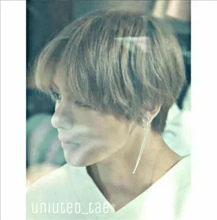 💸 17791171 uniuted_tae person, face, portrait, hair, earring whatsapp sticker