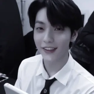 🫐 9e0c2503 telegram sticker