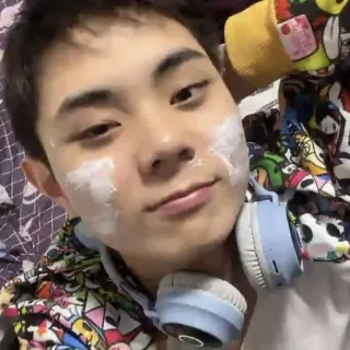 ☺️ a483c761 whatsapp sticker