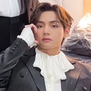 🤍 e1227572 V K-Pop, Koreanischer Pop, BTS, Sänger, Idol, Promi, Kim Taehyung telegram sticker