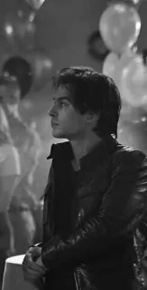 🎭 9c96df23 Damon Salvatore The Vampire Diaries Ian Somerhalder, wampir, ciemny, impreza, noc telegram sticker