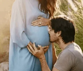 ❤️ 4d80466c kehamilan, keluarga, cinta, pengasuhan, pasangan, bayi, wanita hamil whatsapp sticker