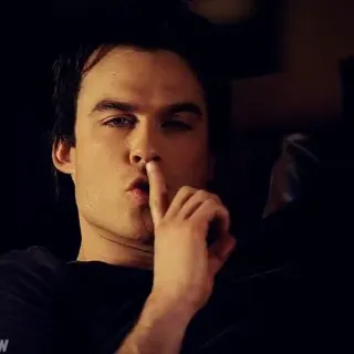 🍷 36ddb4f2 男, 指, 静寂, ポートレート telegram sticker