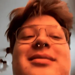 💋 b8f7a2fa telegram sticker