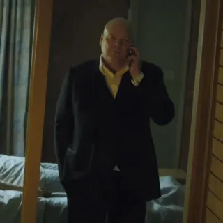 🥊 128e22f4 Kingpin Daredevil penjahat, marvel, telepon, setelan, bos kejahatan telegram sticker