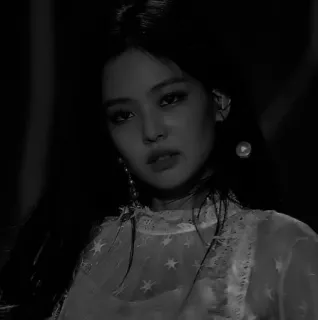 ♟️ 01a724b4 woman, portrait, black and white, person whatsapp sticker