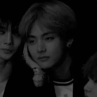 🔔 c46ab2db K-pop, BTS, V, Pop Korea, Penyanyi, Idola telegram sticker