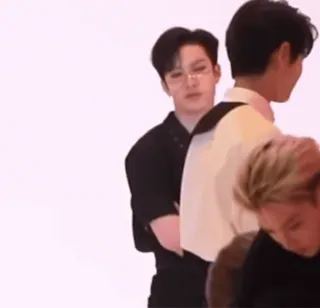 🤨 fe127b97 whatsapp sticker