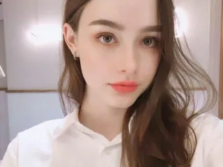 💕 01dd2963 woman, portrait, beauty, brunette, female, person telegram sticker