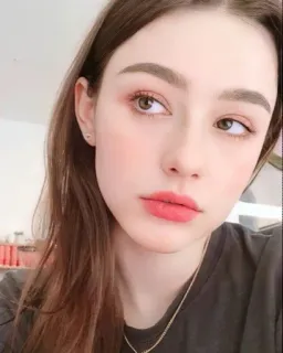 👀 565f4447 woman, portrait, makeup, beauty, girl, face telegram sticker