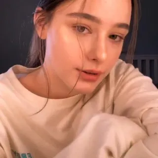 💅 0f221eb0 wanita, wajah, potret, gadis, orang, selfie telegram sticker