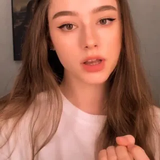 dasha taran 🍧 .˚ ᵎ┊͙ @fallinlv telegram stickers