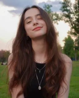 😉 4229c48b Ritratto, Donna, Esterno, Ragazza, Persona, Gioielli whatsapp sticker