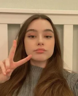 ✌️ 44e48a61 ragazza, donna, segno di pace, selfie, ritratto whatsapp sticker