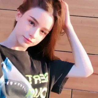 Dasha Taran @LegendaryKeys telegram stickers