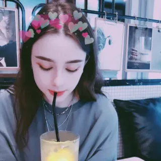 🧋 7a110917 cuori, donna, bevanda, selfie, filtro whatsapp sticker