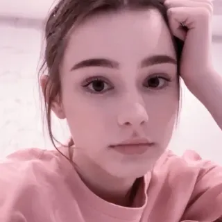 🐠 5c4f0097 ritratto, donna, viso, giovane, bella, ragazza telegram sticker