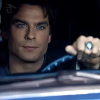🍸 3cc193d7 Damon Salvatore The Vampire Diaries hombre, coche, conduciendo, serie TV, vampiro telegram sticker