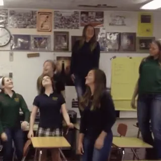 😒 dbb4ab52 โรงเรียน, วัยรุ่น, ห้องเรียน, นักเรียน, รูปหมู่ telegram sticker