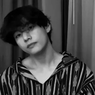 📼 7d6270f7 V kpop, sänger, idol, v, bts, k-pop telegram sticker