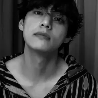 📼 9908ba94 V Sänger, K-Pop, Person, Promi telegram sticker