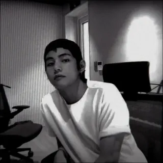 🔲 ef637986 V kpop, bts, sänger, idol, männlich, porträt telegram sticker