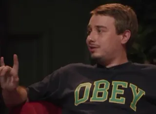 🌟 a3f246f3 OBEY słuchać, odzież, portret, mężczyzna, moda, styl, koszulka, twarz telegram sticker