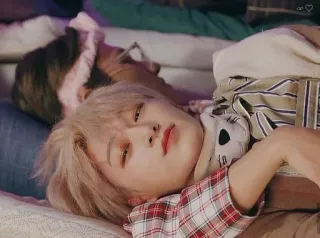 ☺️ 595cb649 telegram sticker