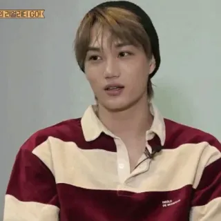 🇦🇹 ea98d4de 6OK homme, bonnet, portrait, coréen, exo, kai whatsapp sticker