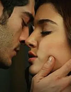 😍 d4990f5f 情侣, 浪漫, 爱意, 爱, 亲密, 关系 telegram sticker