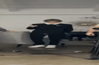 🚶 f276d679 telegram sticker