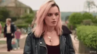 🌝 8d8801e9 Maeve Wiley Sex Education Ado, Drame, Cheveux roses, Veste en cuir telegram sticker