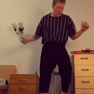 💃 227f980d telegram sticker