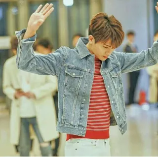 👦 b092f2a4 telegram sticker