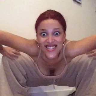 🐚 238ce225 女人, 人, 脸, 表情, 肖像 telegram sticker