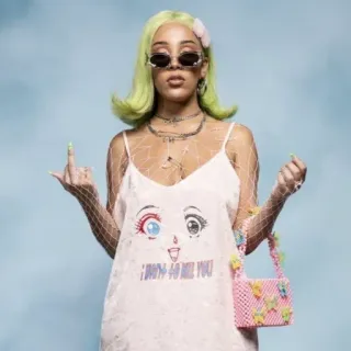 🐚 30c080cd I DON'T LIKE YOU! 女人, 连衣裙, 中指, 冒犯手势, 太阳镜, 态度 telegram sticker