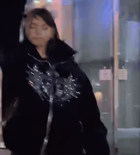 🥰 98499f28 telegram sticker