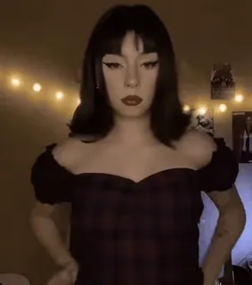 🤭 f3557d2b telegram sticker