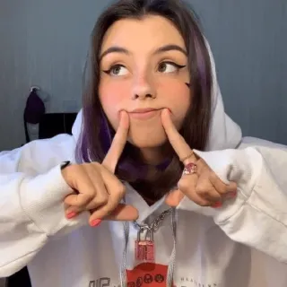 😝 4f746a39 telegram sticker