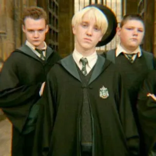 🐍 f9dc7df6 Draco Malfoy Harry Potter Драко Малфой, Гарри Поттер, Слизерин, Волшебник, Школьная Форма telegram sticker