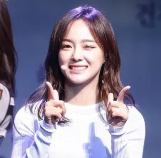 😉 ac08396e femme, portrait, clin d'oeil, pouce levé, souriant, personne whatsapp sticker