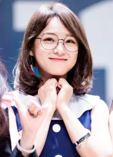 💓 dafd53dc femme, portrait, lunettes, sourire, asiatique, joyeux whatsapp sticker