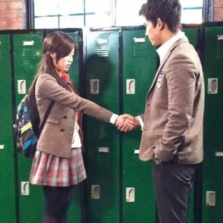 🤝 735b5b50 apretón de manos, estudiante, uniforme, escuela, amistad, acuerdo, adolescente telegram sticker