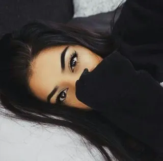 🙊 c67c2322 女性, ブルネット, 目, 女の子, 美人, ロングヘア telegram sticker