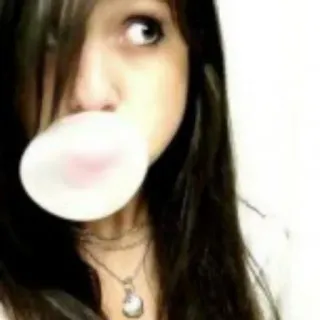 👀 fa2b9c24 女の子, ガム, ティーン, 女性, かわいい telegram sticker